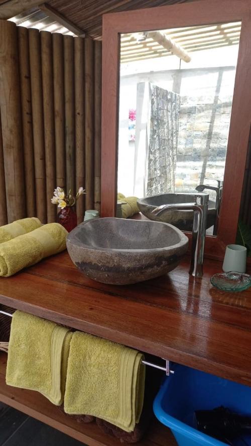 Brahmanhut - Eco Hut Experience In Harmony With Nature, Wellbeing And Spirit Bain Boeuf 外观 照片